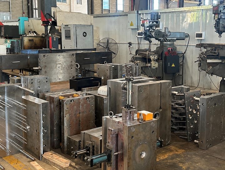 Tooling manufacturing