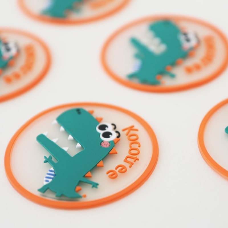 Multicolor silicone label samples with fine surface graphics