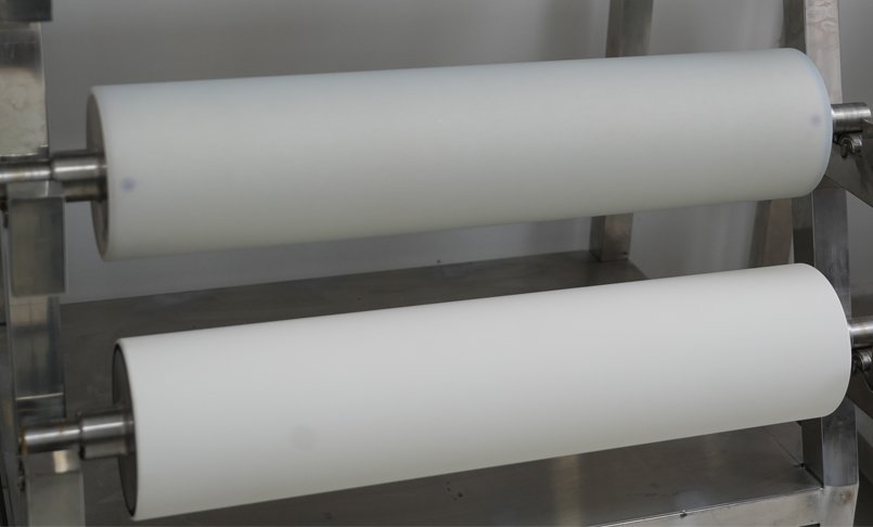 White silicone rollers