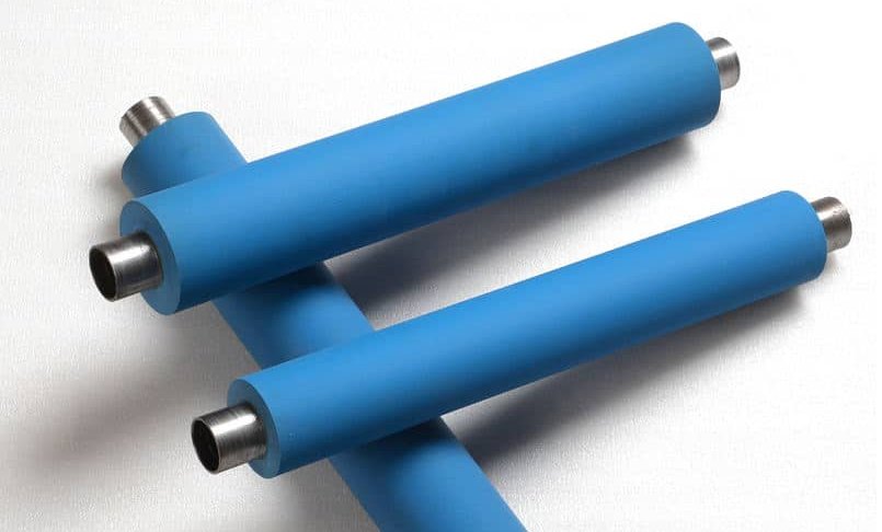 Blue silicone rollers with metal shafts