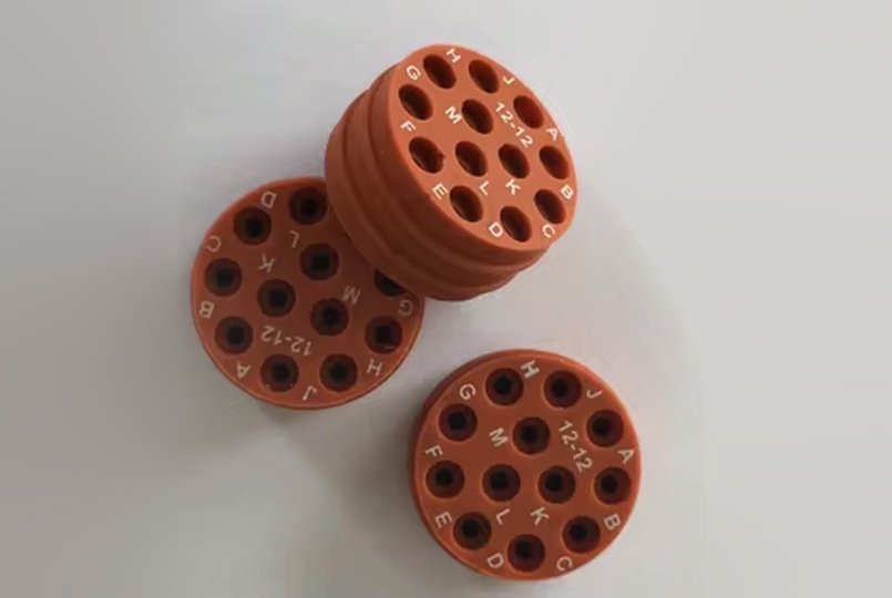 Multi-wire silicone grommet seal for electrical connector