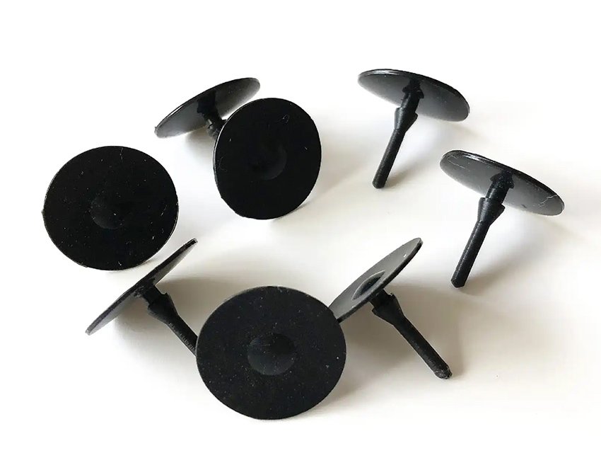 Silicone umbrella valve